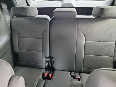 New 2026 Chevrolet Traverse LT w/ Midnight/Sport Edition image 12