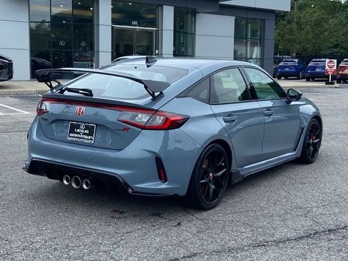 Used 2023 Honda Civic Type R image 5