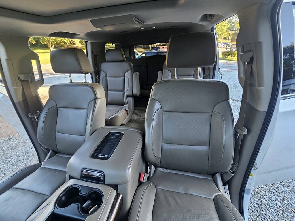 Used 2016 GMC Yukon SLT w/ Open Road Package AWD/4WD image 23