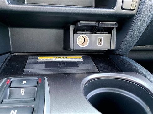 Used 2022 Honda Passport EX-L image 16