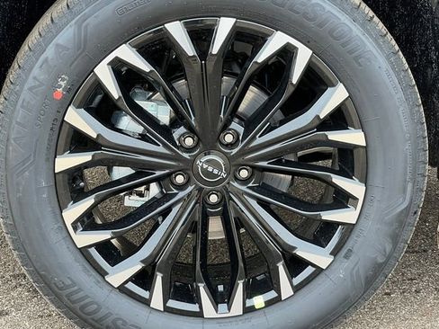 New 2026 Nissan Rogue SV image 7