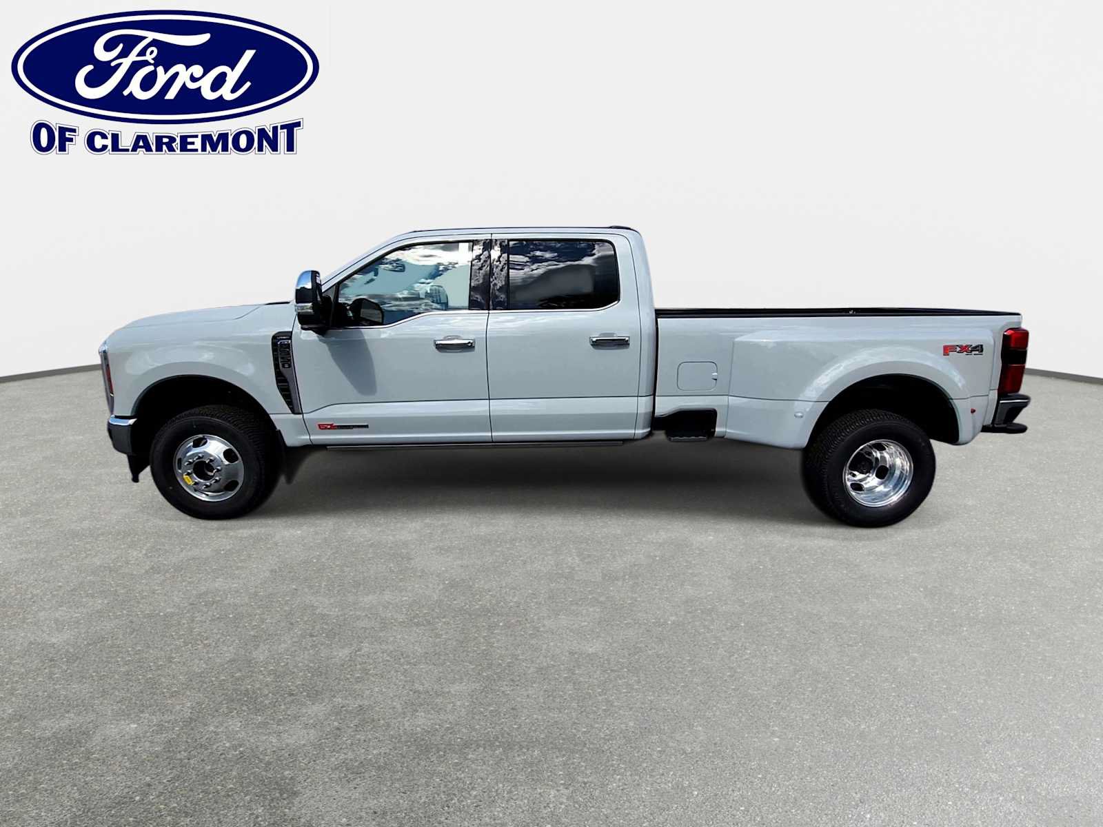 New 2026 Ford F350 Lariat w/ Lariat Ultimate Package AWD/4WD image 5