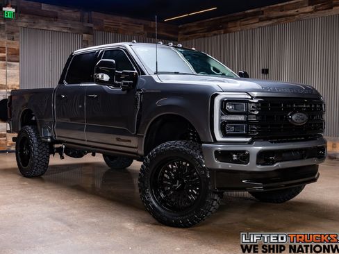 Used 2026 Ford F250 Platinum w/ Platinum Plus Package AWD/4WD image 1
