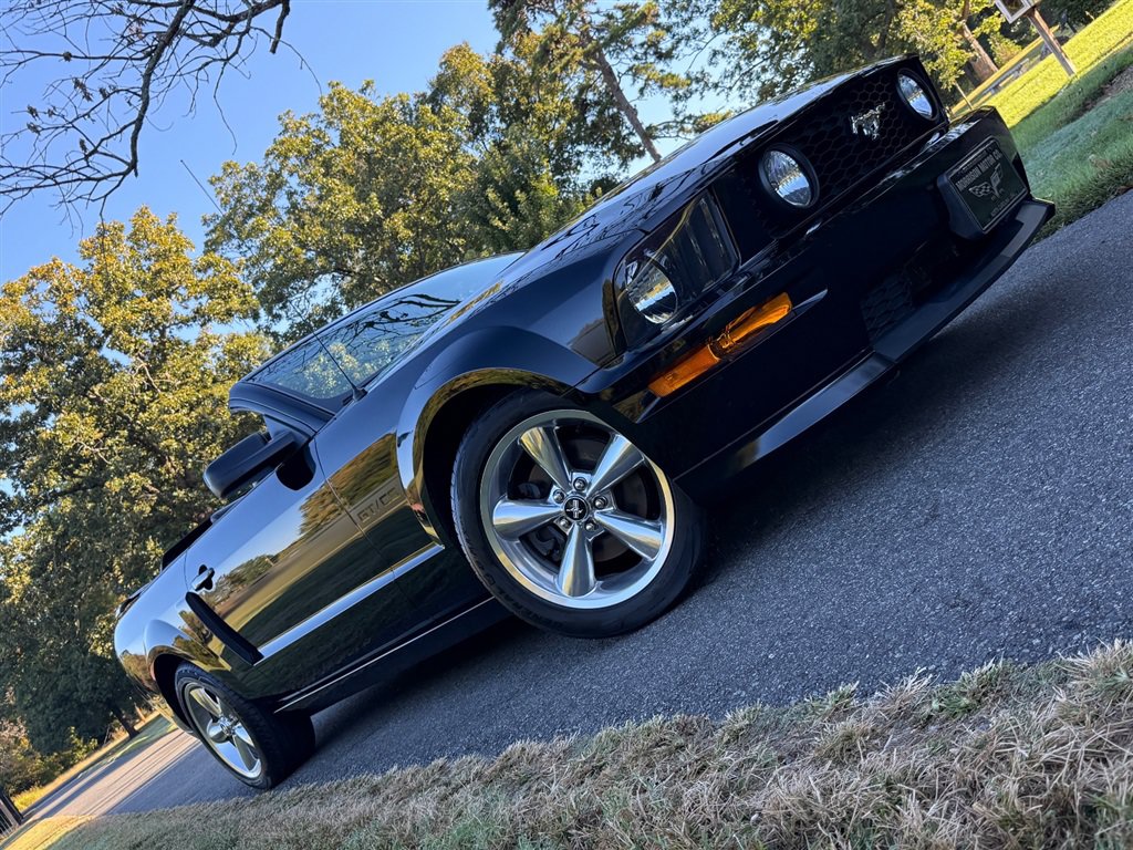 Used 2007 Ford Mustang GT RWD image 31