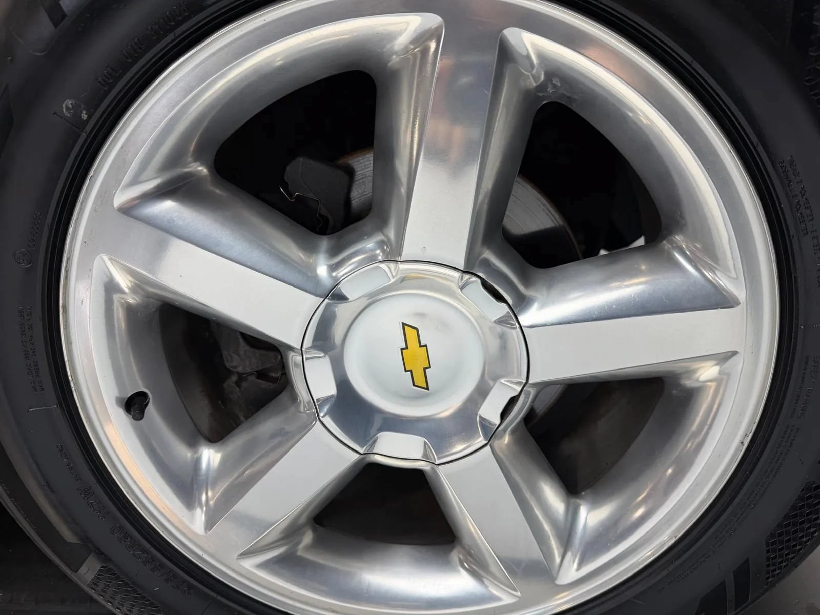 Used 2007 Chevrolet Avalanche LTZ w/ LTZ Preferred Equipment Group RWD image 8