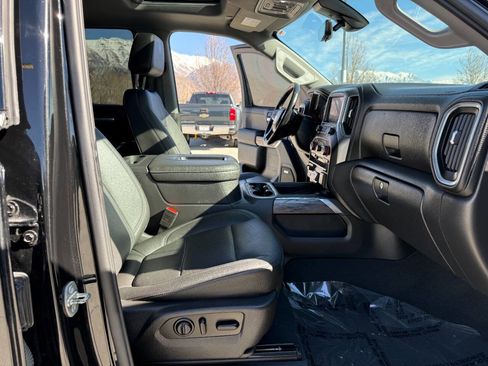 Used 2021 Chevrolet Silverado 1500 LTZ w/ LTZ Premium Package image 26