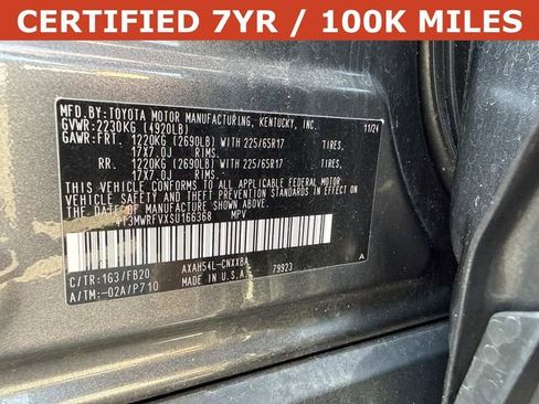 Used 2025 Toyota RAV4 LE AWD/4WD image 28