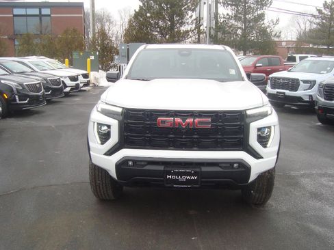 New 2026 GMC Canyon Elevation w/ Convenience Package image 2