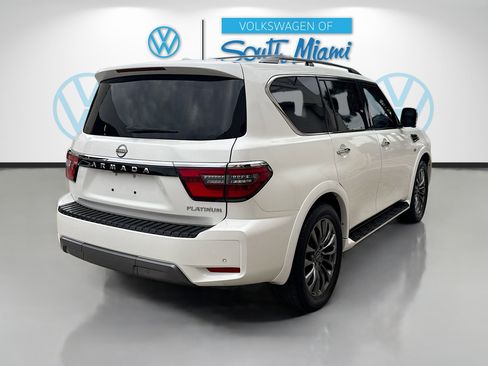 Used 2022 Nissan Armada Platinum w/ Captain's Chairs Package image 7