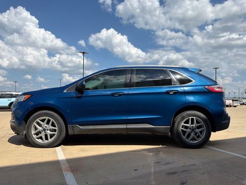 Used 2021 Ford Edge SEL w/ Convenience Package FWD image 6