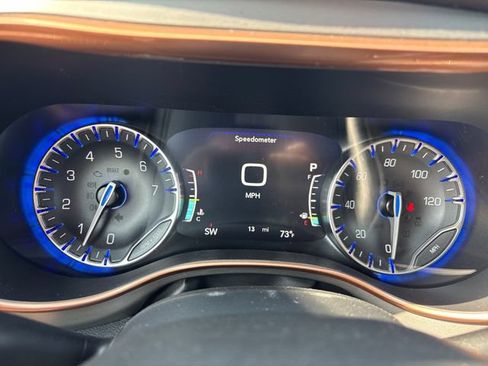 New 2027 Chrysler Pacifica Pinnacle AWD/4WD image 13