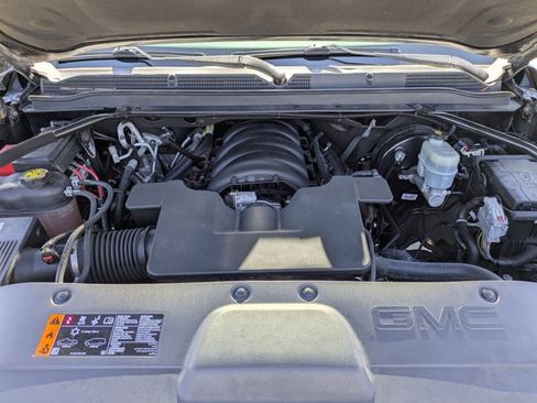 Used 2020 GMC Yukon SLT image 24