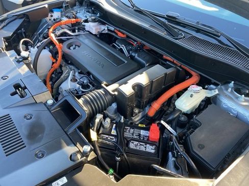 Certified 2025 Honda CR-V Sport-L image 63