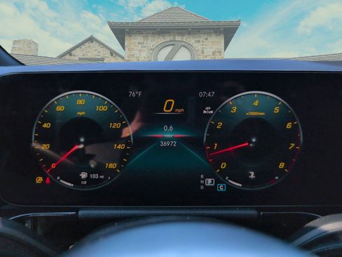 Used 2023 Mercedes-Benz GLA 250 image 5