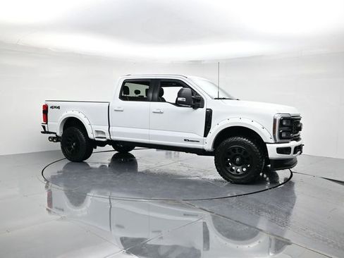 New 2025 Ford F250 XLT w/ Black Appearance Package image 4