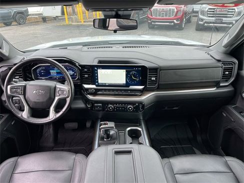 Used 2022 Chevrolet Silverado 1500 RST w/ Redline Edition image 21
