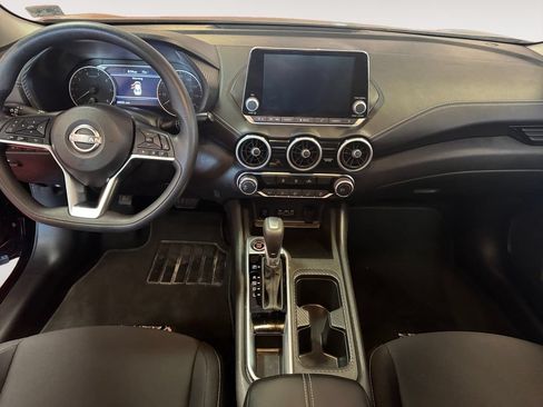 Used 2025 Nissan Sentra SV FWD image 10