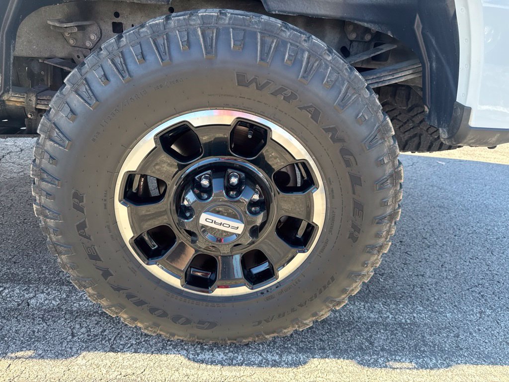 Certified 2025 Ford F250 4x4 Crew Cab Super Duty image 52