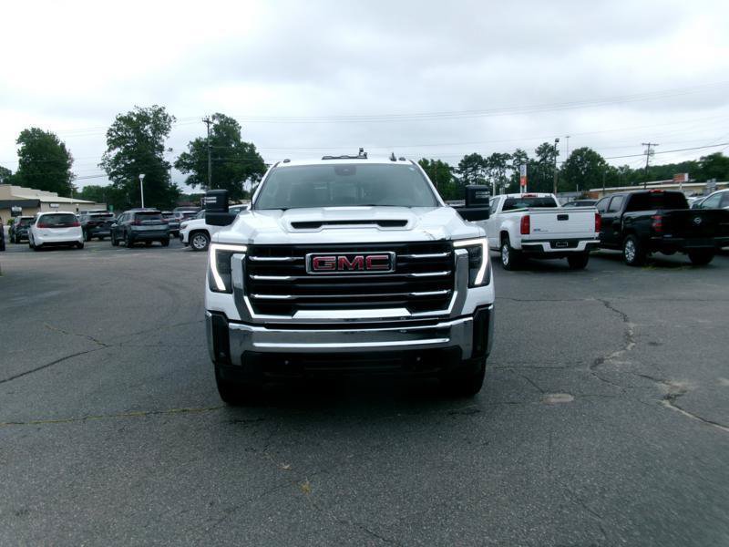 Used 2026 GMC Sierra 2500 SLE w/ SLE Value Package; AWD/4WD image 3