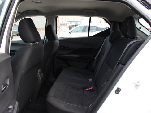 Certified 2024 Nissan Kicks SV image 10