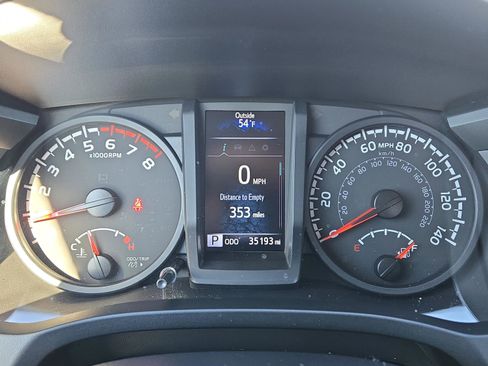 Used 2023 Toyota Tacoma SR image 23