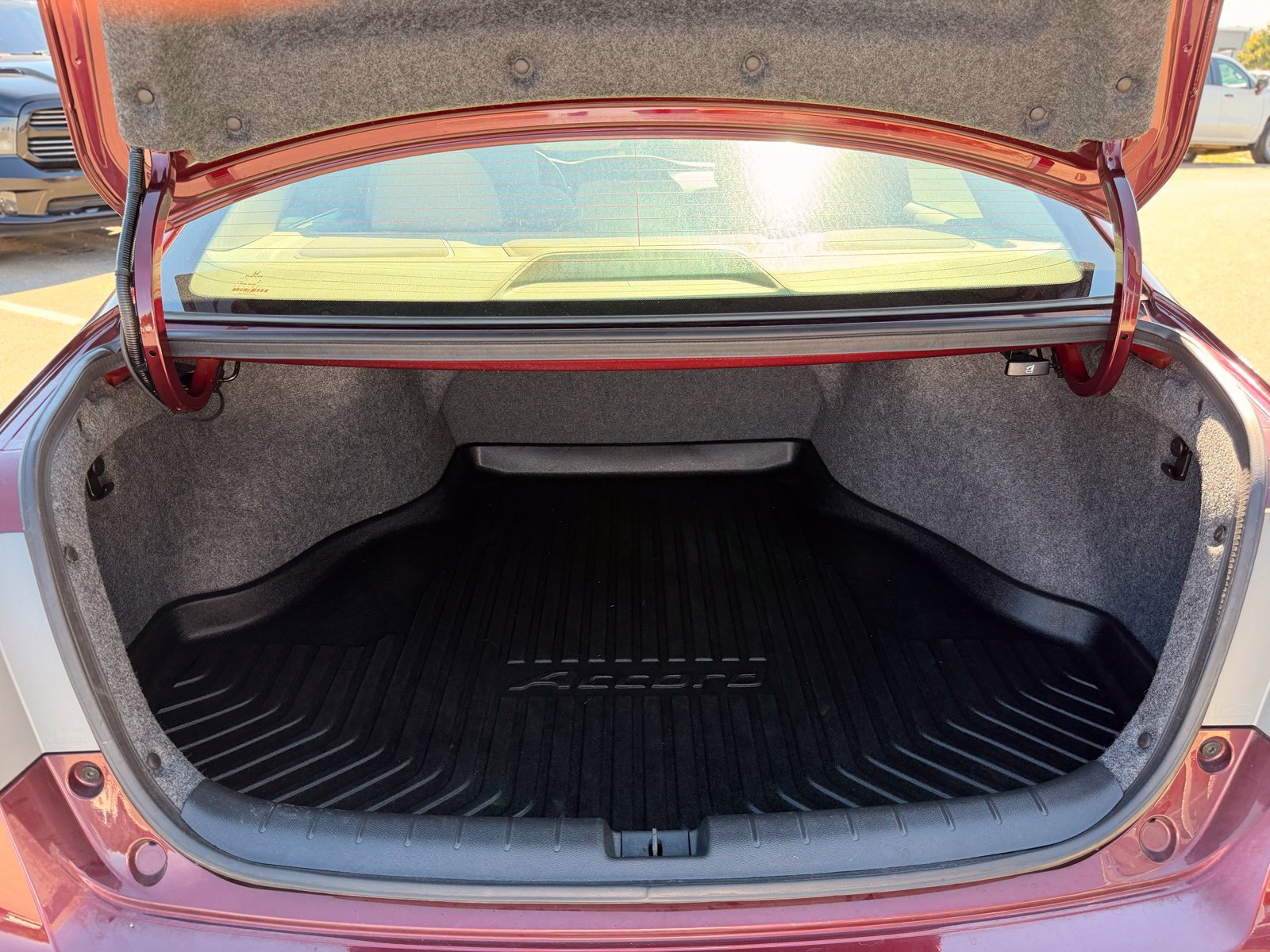 Used 2014 Honda Accord EX-L image 19