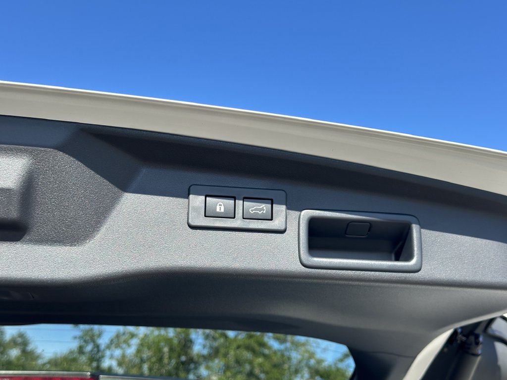 New 2026 Subaru Outback Touring XT AWD/4WD image 10