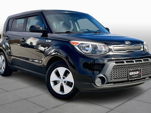 Used 2016 Kia Soul image 2