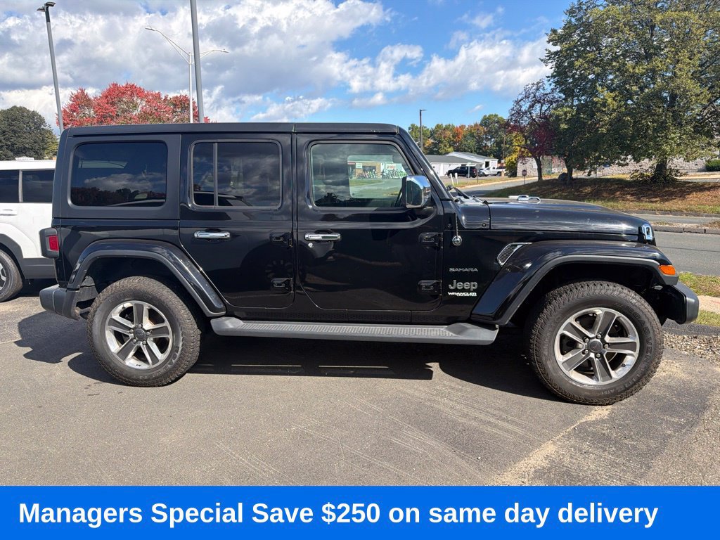 Used 2020 Jeep Wrangler Unlimited Sahara AWD/4WD image 4