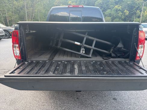 Used 2019 Nissan Frontier SV w/ Value Truck Package AWD/4WD image 24