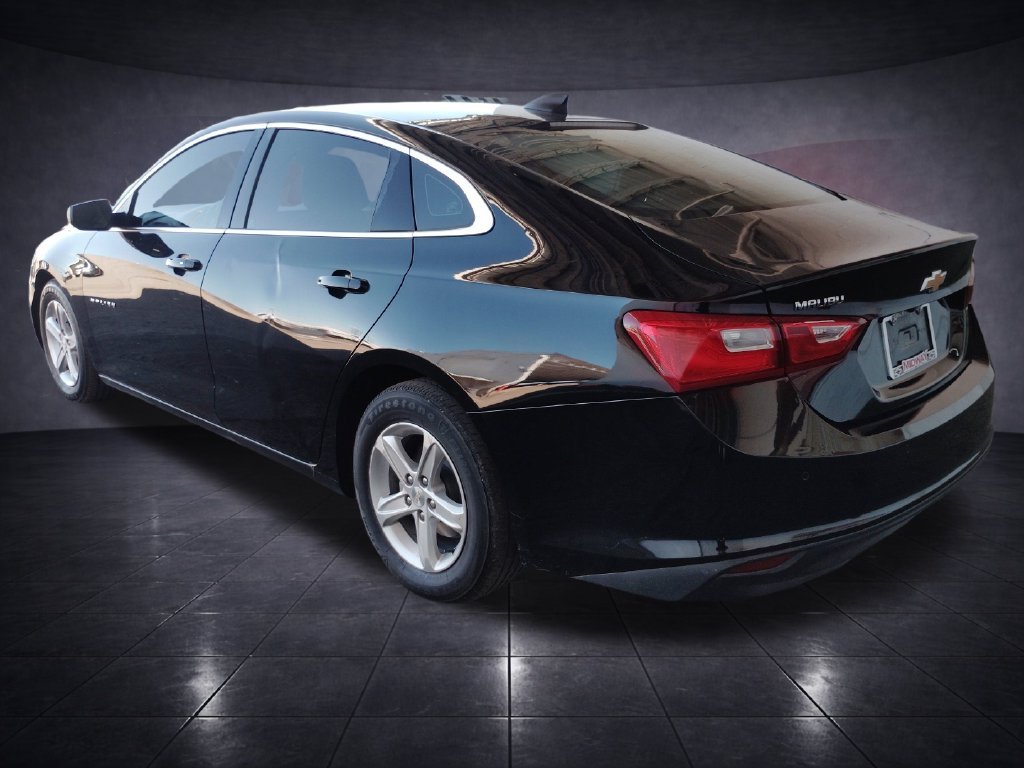 Used 2024 Chevrolet Malibu LS FWD image 3