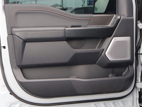 Used 2025 Ford F150 Raptor image 11