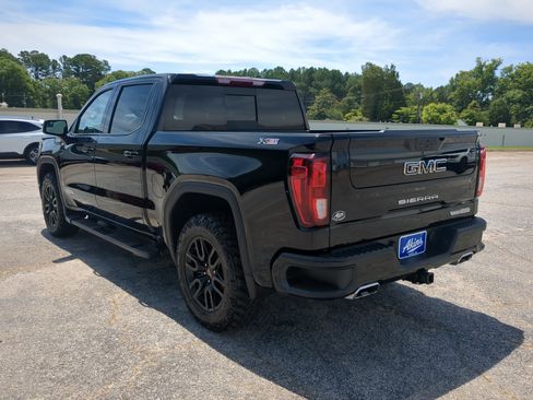 Used 2022 GMC Sierra 1500 Elevation w/ Preferred Package AWD/4WD image 5