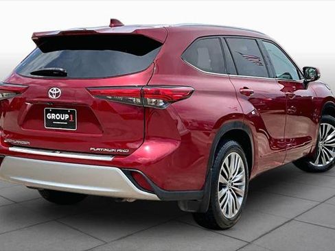 Used 2021 Toyota Highlander Platinum AWD/4WD image 13