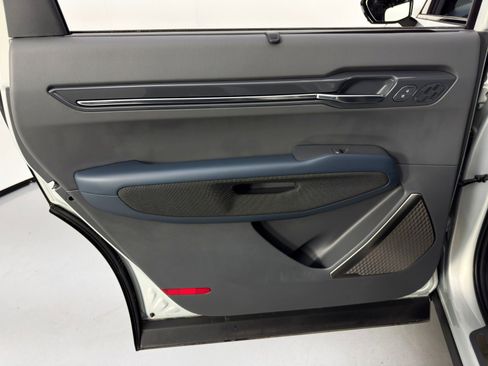 Used 2024 Kia EV9 GT-Line image 49