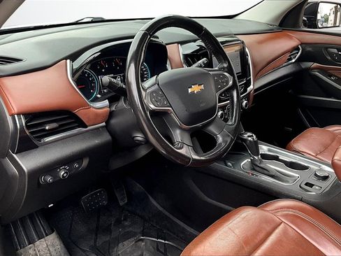 Used 2019 Chevrolet Traverse High Country image 17