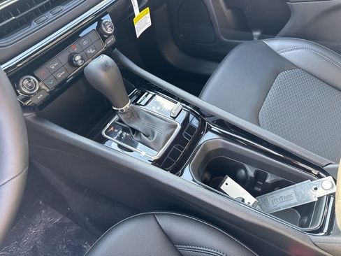 Used 2026 Jeep Compass Latitude image 20