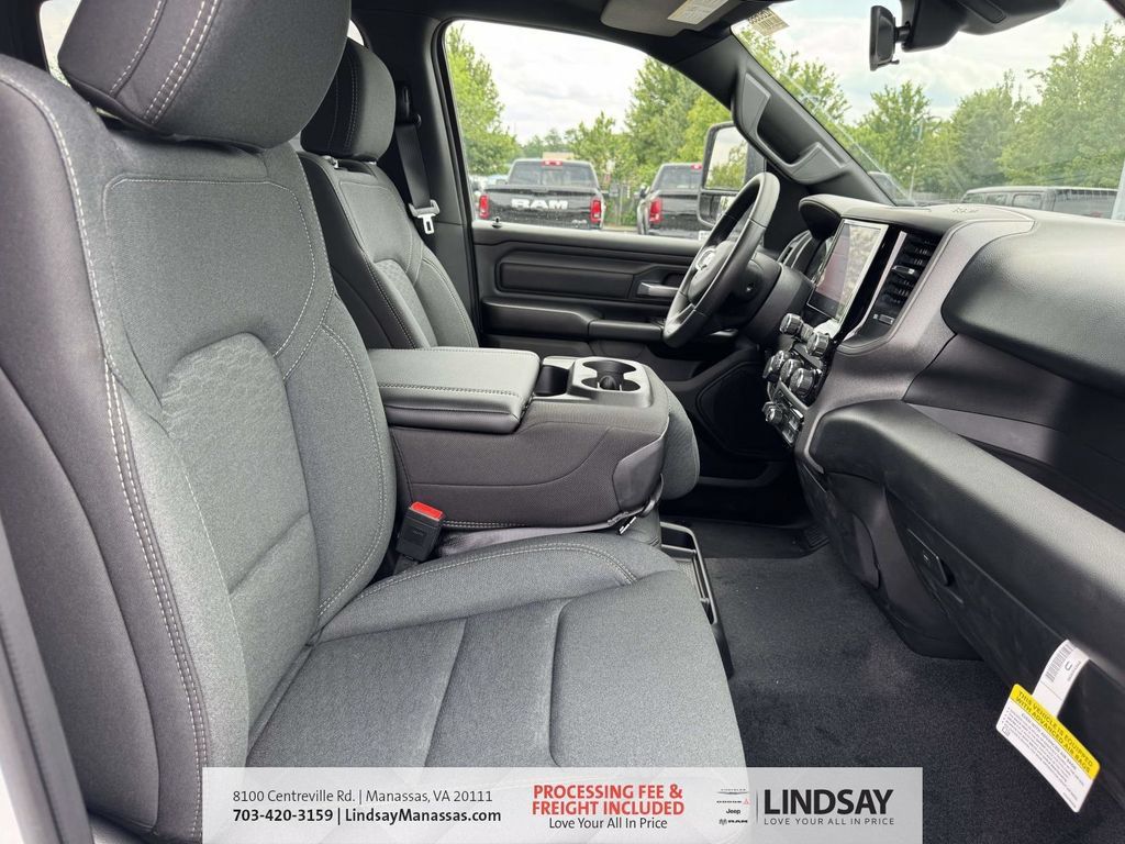 New 2026 RAM 1500 Warlock AWD/4WD image 13