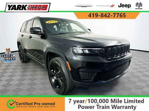 Certified 2024 Jeep Grand Cherokee Altitude AWD/4WD image 1