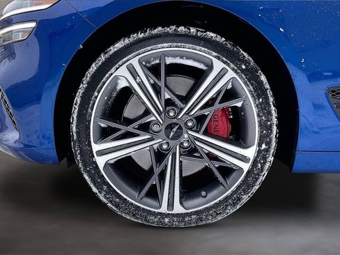 Used 2025 Genesis G70 2.5T w/ Sport Prestige Package image 33