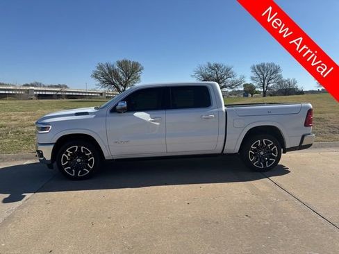 Used 2025 RAM 1500 Limited image 6