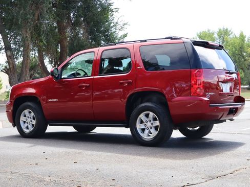 Used 2013 GMC Yukon SLT w/ SLT-2 Equipment Package AWD/4WD image 7