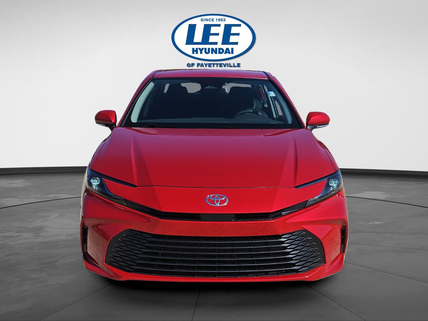 Used 2025 Toyota Camry LE FWD image 8