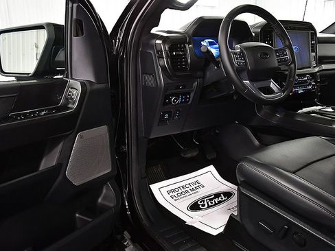 Used 2026 Ford F150 Lariat AWD/4WD image 17