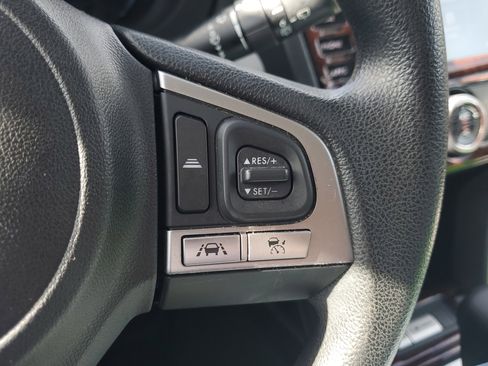 Used 2018 Subaru Forester 2.5i Premium image 24