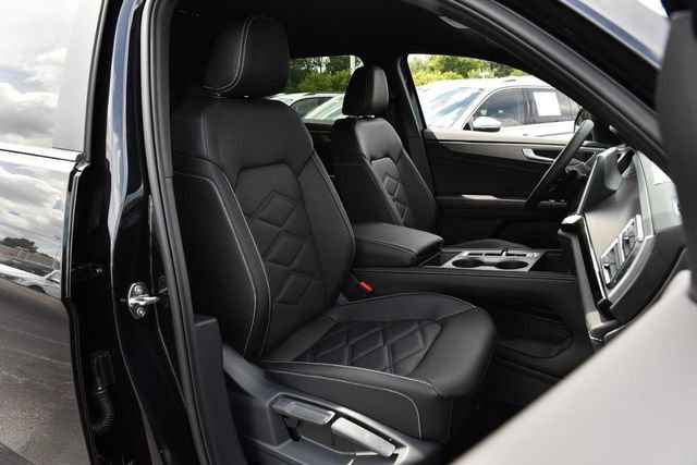 New 2026 Volkswagen Atlas Cross Sport SE AWD/4WD image 19