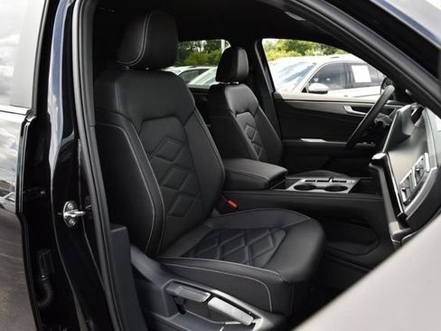 New 2026 Volkswagen Atlas Cross Sport SE AWD/4WD image 19