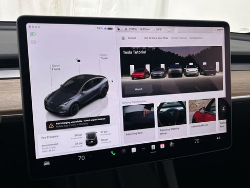 Used 2023 Tesla Model Y Long Range image 18