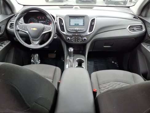 Used 2018 Chevrolet Equinox LT image 12