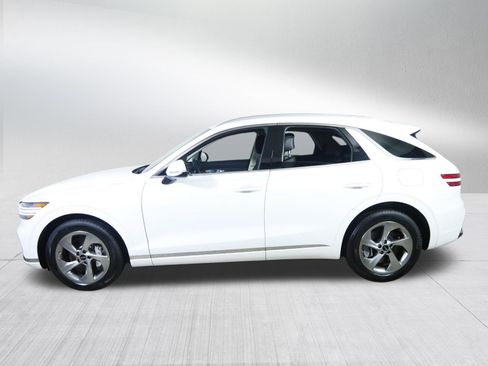 Certified 2026 Genesis GV70 2.5T Select AWD/4WD image 4